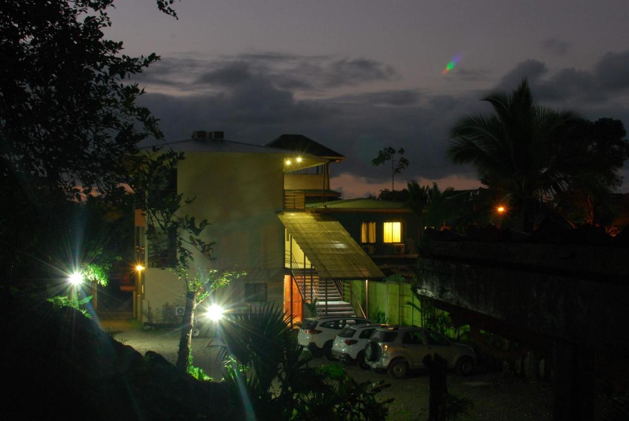 Hotel Torres Del Mar Puerto Viejo de Talamanca エクステリア 写真