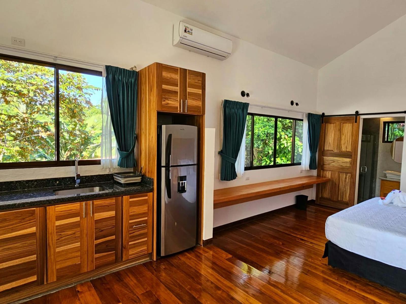 Hotel Torres Del Mar Puerto Viejo de Talamanca エクステリア 写真